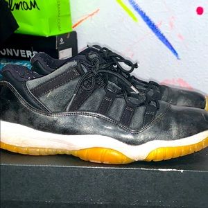 Air Jordan 11 lows Barons.